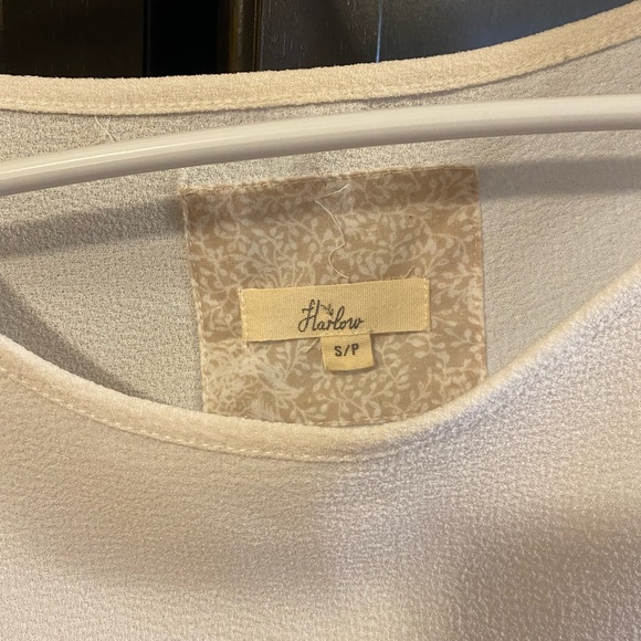 White Blouse with Cuts - Picture 6 of 6